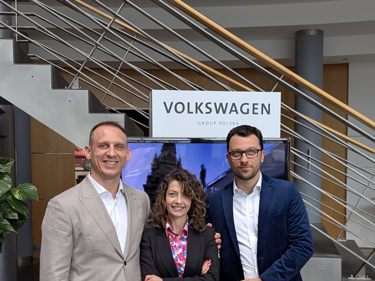 With the team at Volkswagen Group Polska